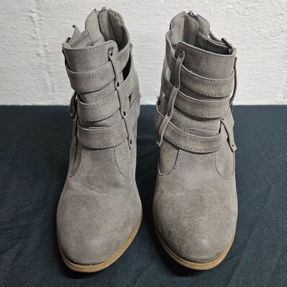 West Blvd Woman's Grey Strappy Buckled Zipper Booties - Size 9